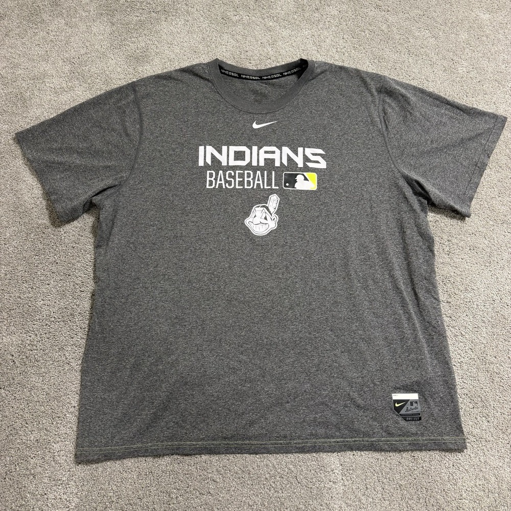 Nike Cleveland Indians T-Shirt Mens Sz XXL Grey Chief Wahoo Logo MLB Dri-Fit